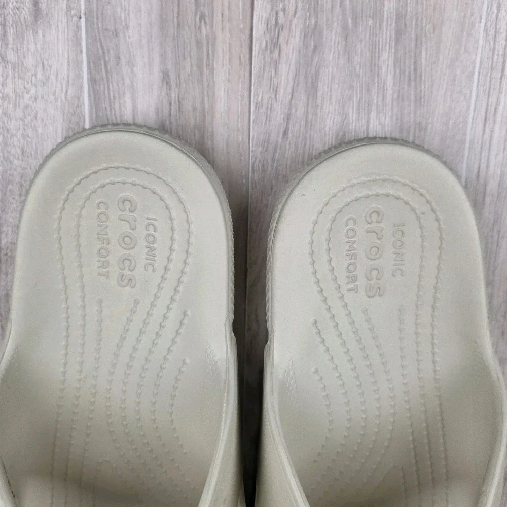 Crocs Classic Two-Strap Slip On Slide Sandals Cream Mens 8 Womens 10 Beach Pool